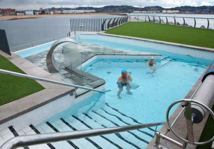 Primera Línea Playa+Parking Gratis Gijón Exterior foto